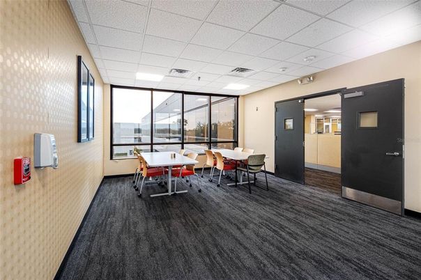 Dining room, Interior, Recessed Lighting