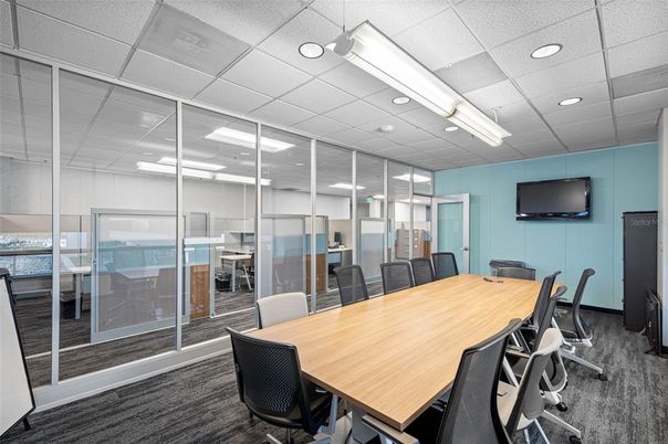 Dining room, Interior, Recessed Lighting