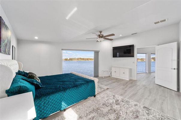 Bedroom, Interior, Recessed Lighting, Water, Wood Texture Flooring