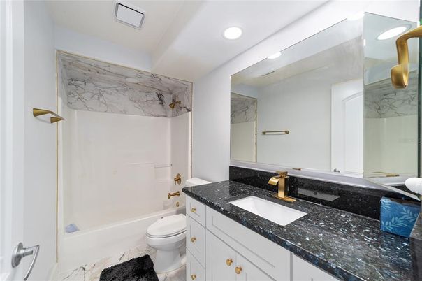 Bathroom, Interior, Marble, Marble Walls, Recessed Lighting