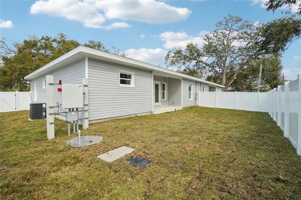 Backyard, Exterior
