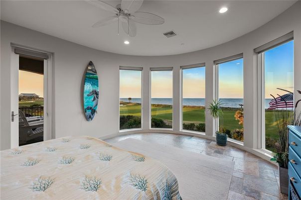 Bedroom, Interior, Recessed Lighting, Water