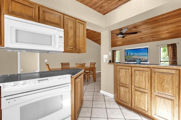 Dining room, Interior, Kitchen, Wooden Ceilings