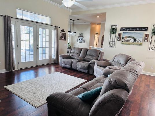 Interior, Living room, Pendant Lights, Recessed Lighting, Wood Texture Flooring