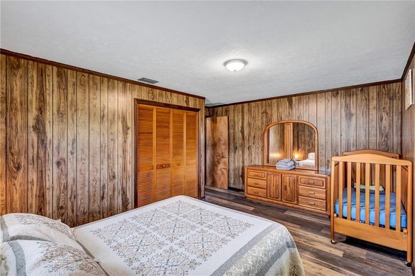 Bedroom, Interior, Wood Texture Flooring, Wooden Walls