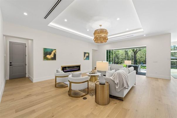 Chandelier, Interior, Living room, Recessed Lighting, Wood Texture Flooring
