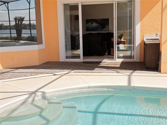 Interior, Pool, Sun Room