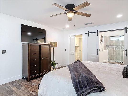 Bedroom, Interior, Recessed Lighting, Wood Texture Flooring