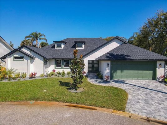 Attached, Exterior, Facade, Ranch