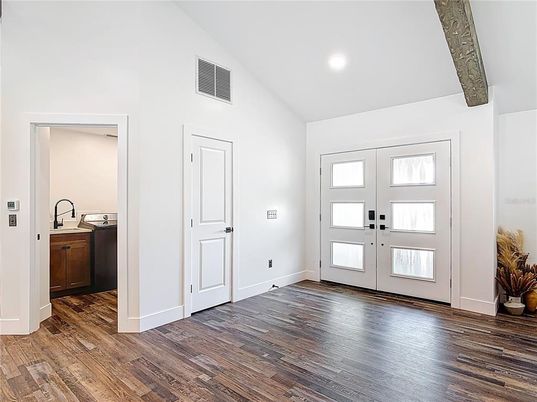 Interior, Recessed Lighting, Wood Texture Flooring