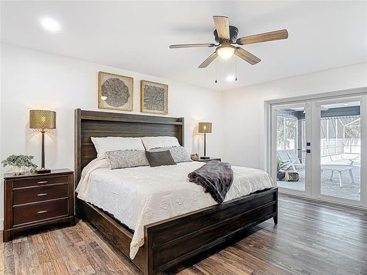 Bedroom, Interior, Recessed Lighting, Wood Texture Flooring