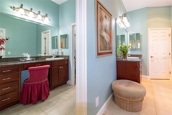 Bathroom, Dual Sink Vanities, Interior
