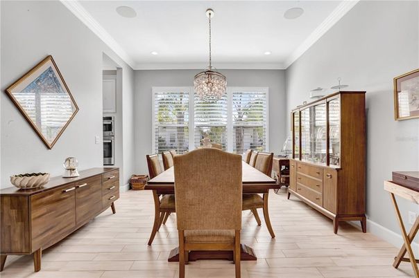 Chandelier, Dining room, Interior, Recessed Lighting, Wood Texture Flooring