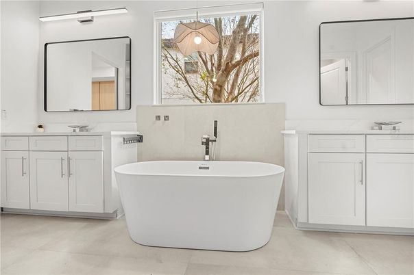 Bathroom, Dual Sink Vanities, Free Standing Baths, Interior, Pendant Lights