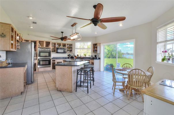Dining room, Interior, Kitchen, Recessed Lighting, Stainless Steel Appliances