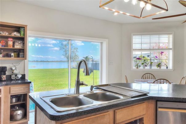 Dining room, Interior, Kitchen, Water