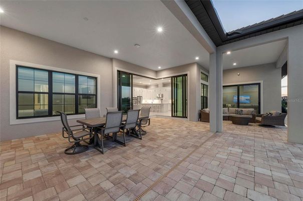 Dining room, Exterior, Glass Ceilings, Interior, Recessed Lighting