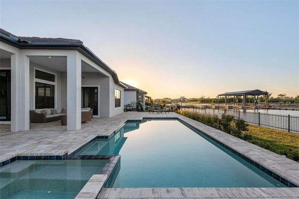Exterior, Pool, Water