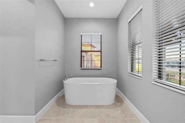 Bathroom, Free Standing Baths, Interior, Recessed Lighting