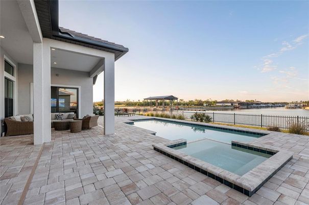 Exterior, Pool, Water