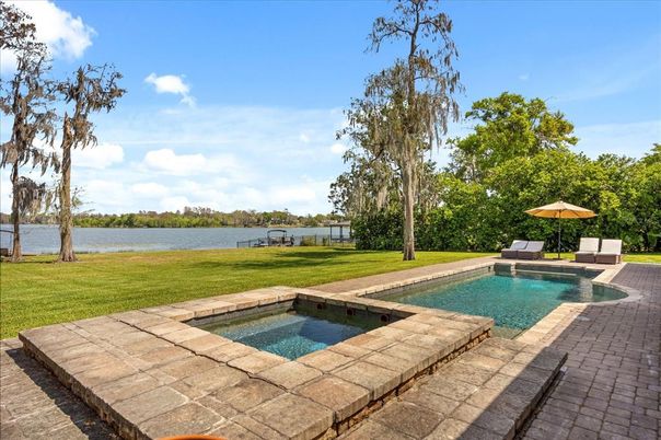 Exterior, Lake, Pool, Water