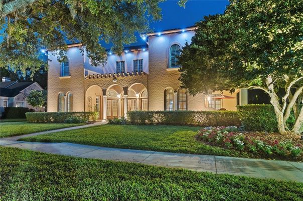 Backyard, Exterior, Facade, Brick Facade, Mediterranean