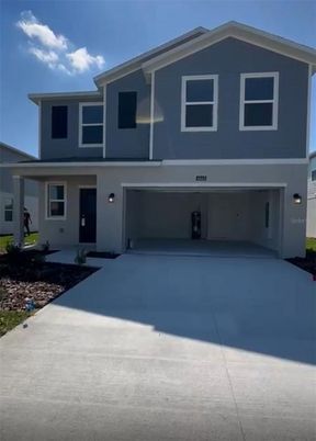 Attached, Exterior, Facade, Rowhouse