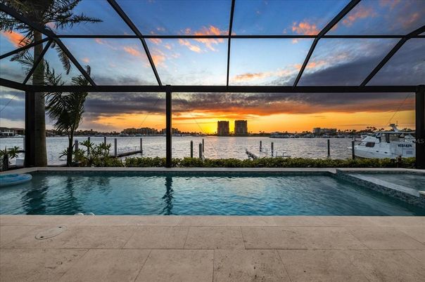 Glass Ceilings, Interior, Pool, Sun Room, Water