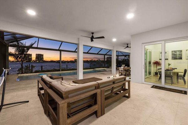 Interior, Recessed Lighting, Sun Room, Water