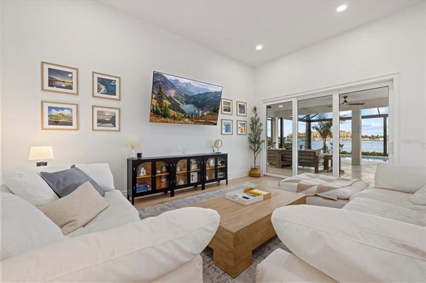 Interior, Living room, Recessed Lighting, Water