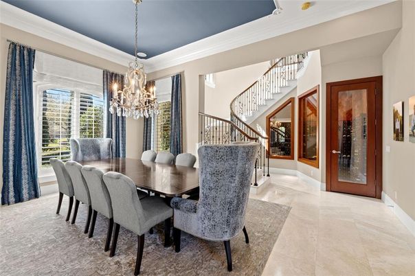 Chandelier, Dining room, Interior