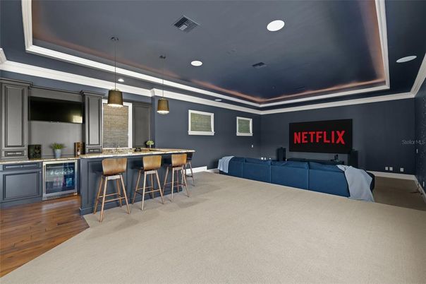 Interior, Kitchen, Living room, Pendant Lights, Recessed Lighting, Wood Texture Flooring