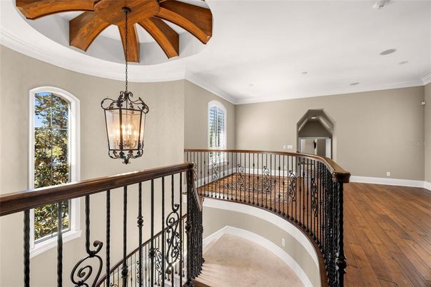 Interior, Pendant Lights, Recessed Lighting, Wooden Beams, Wood Texture Flooring