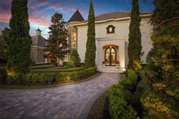 Exterior, Facade, French Provincial