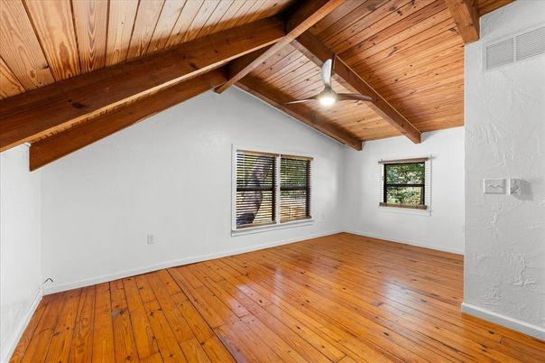 Empty room, Interior, Wooden Beams, Wooden Ceilings, Wood Texture Flooring