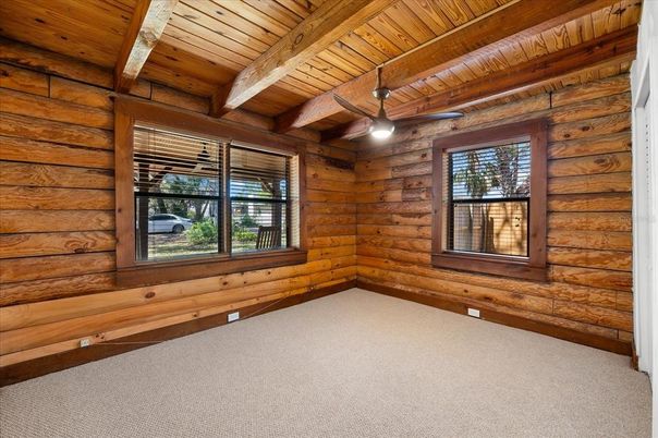 Empty room, Interior, Wooden Beams, Wooden Ceilings, Wooden Walls