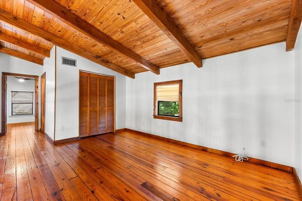Empty room, Interior, Wooden Beams, Wooden Ceilings, Wood Texture Flooring
