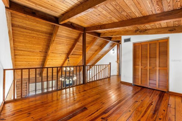 Empty room, Interior, Wooden Beams, Wooden Ceilings, Wood Texture Flooring