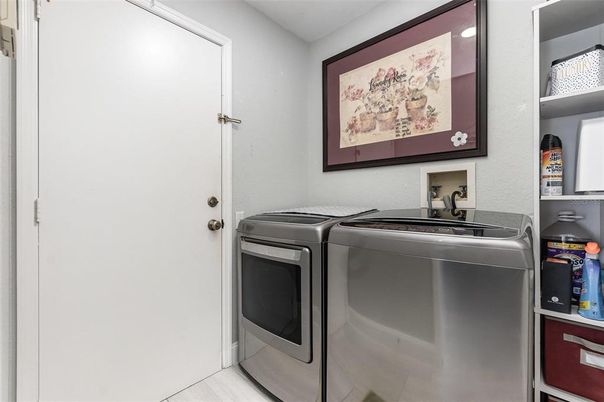 Interior, Washer