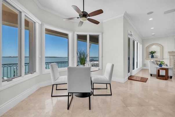 Dining room, Interior, Recessed Lighting, Water