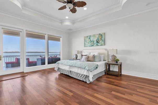 Bedroom, Interior, Recessed Lighting, Water, Wood Texture Flooring