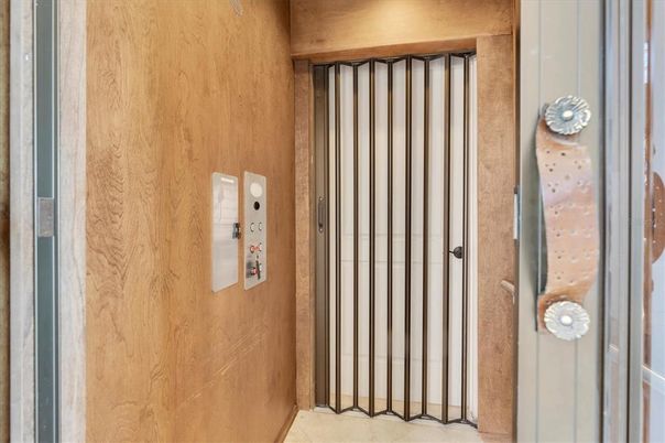 Elevator, Interior, Wooden Walls