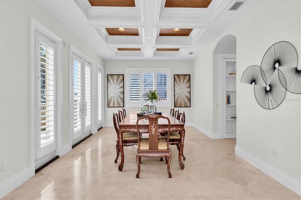 Dining room, Interior, Recessed Lighting