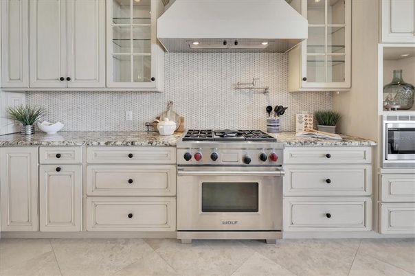 Interior, Kitchen, Stainless Steel Appliances