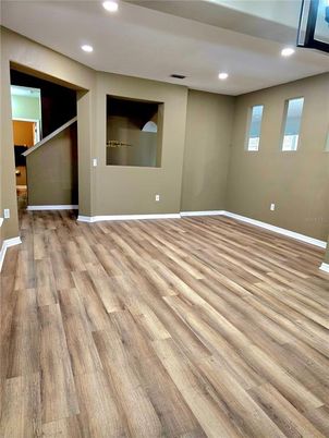Empty room, Interior, Recessed Lighting, Wood Texture Flooring