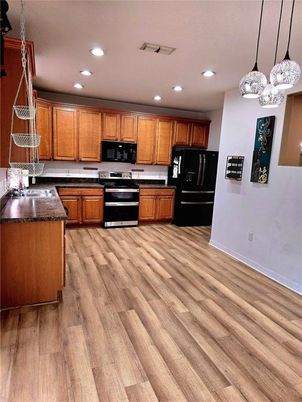 Interior, Kitchen, Pendant Lights, Recessed Lighting, Wood Texture Flooring