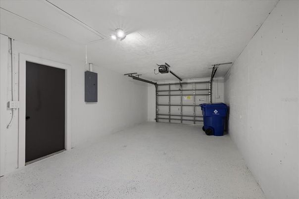 Garage, Interior