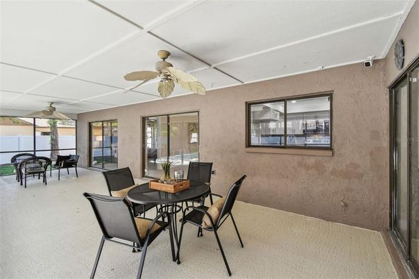 Dining room, Interior