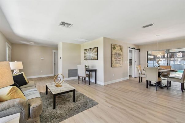 Dining room, Interior, Living room, Pendant Lights, Recessed Lighting, Wood Texture Flooring