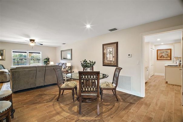 Dining room, Interior, Living room, Recessed Lighting, Wood Texture Flooring
